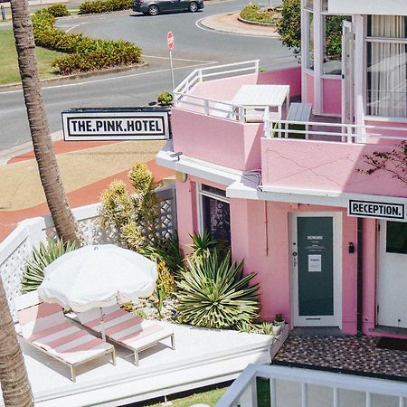 The Pink Hotel Coolangatta Gold Coast Buitenkant foto